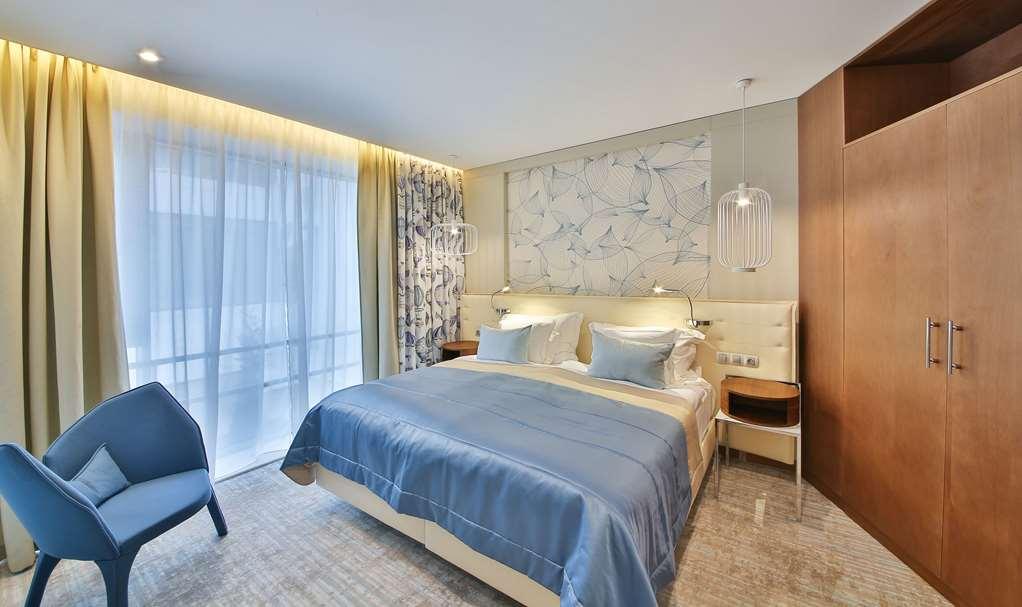 Maritim Hotel Paradise Blue Albena Quarto foto