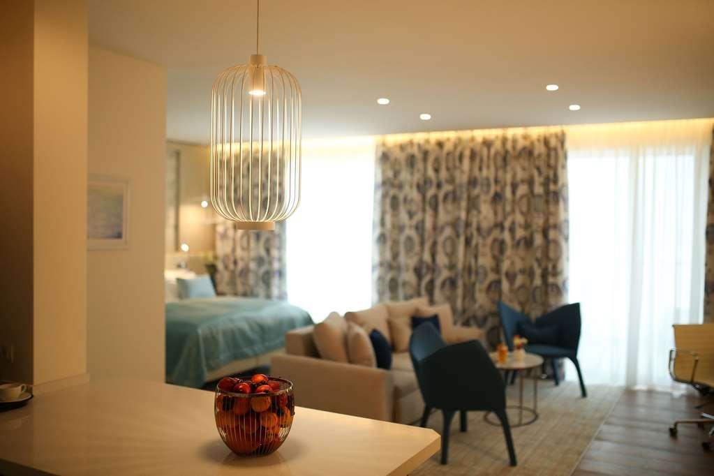 Maritim Hotel Paradise Blue Albena Quarto foto