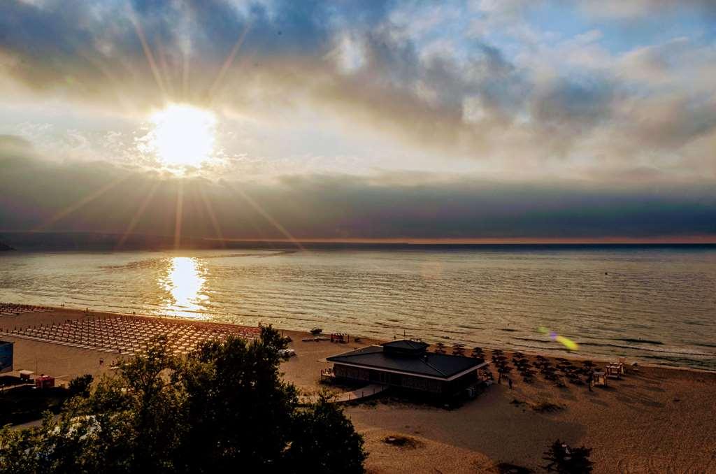 Maritim Hotel Paradise Blue Albena Comodidades foto