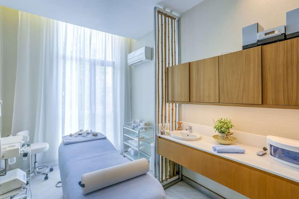 Maritim Hotel Paradise Blue Albena Instalações foto